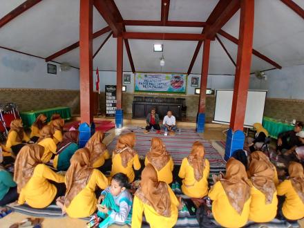 Pelatihan Metode Su Jok untuk Kesehatan Warga bagi Kader Desa Jajar